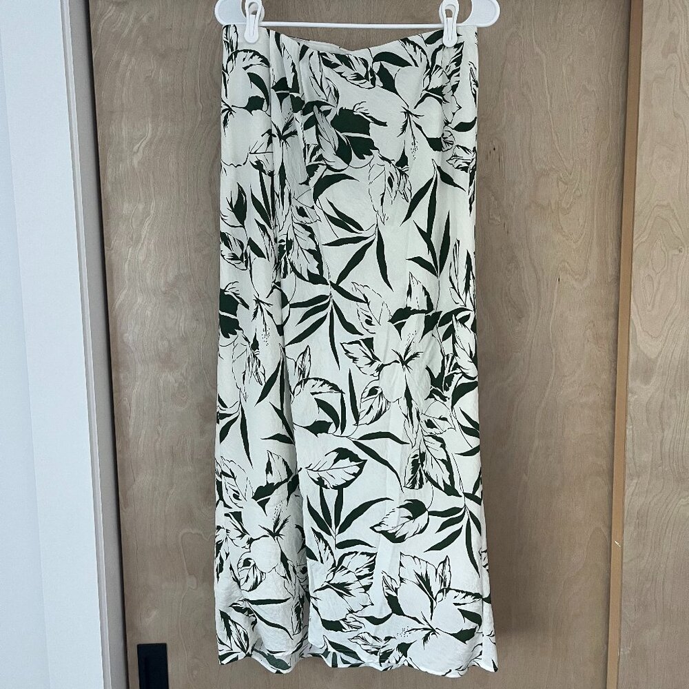 Abercrombie Floral Sarong Maxi Skirt